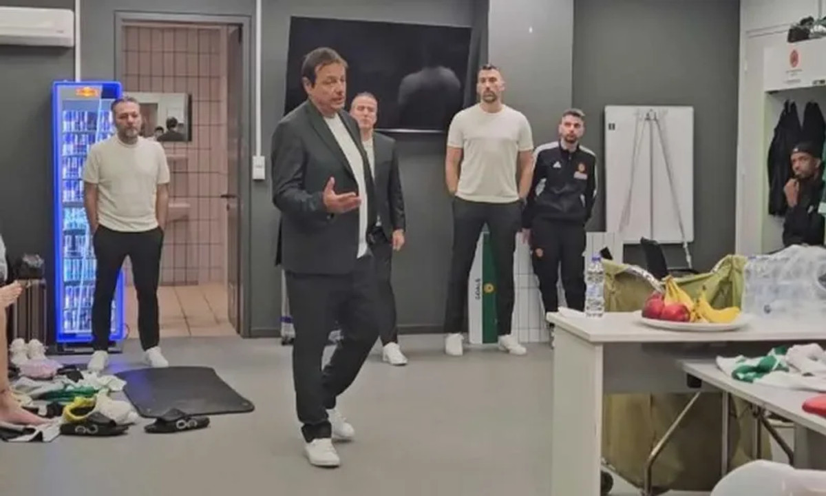 Αταμάν σε παίκτες: &quot;Δείξατε σπουδαίο χαρακτήρα&quot;