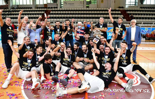 Απόλλωνας Πάτρας: Η photo gallery από την απονομή και τους πανηγυρισμούς