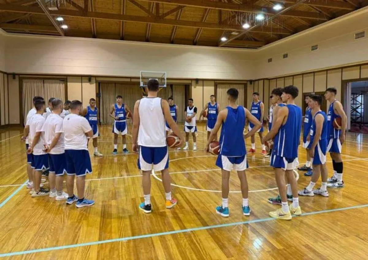 Εθνική Εφήβων: Άρχισε προετοιμασία στο Καρπενήσι
