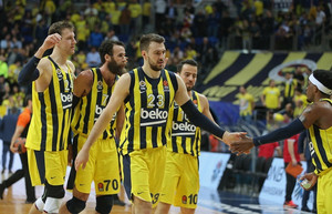 Η Φενέρμπαχτσε 84-67 την Γκαζιαντέπ στο &quot;ζέσταμα&quot; για τη Ζαλγκίρις Κάουνας