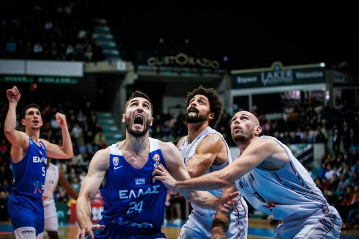 Τσαϊρέλης: &quot;Στενάχωρο ότι η ήττα από τη Λετονία ήρθε σε γεμάτο γήπεδο&quot;