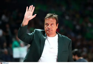 Αταμάν: &quot;Να κλείσουμε τη σειρά την Τετάρτη, μετά θα σκεφτούμε το Final-4&quot; (vid)