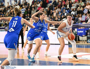 Με σούπερ Φασούλα η Εθνική Γυναικών, 56-45 την Ιταλία (gallery &amp; vids)