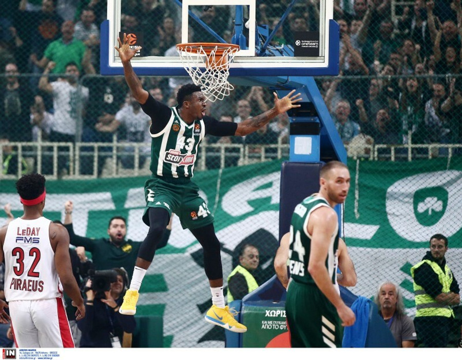 &#039;&#039;Πράσινο&#039;&#039; poll για το πιο αγαπημένο κάρφωμα στην Euroleague (vid)