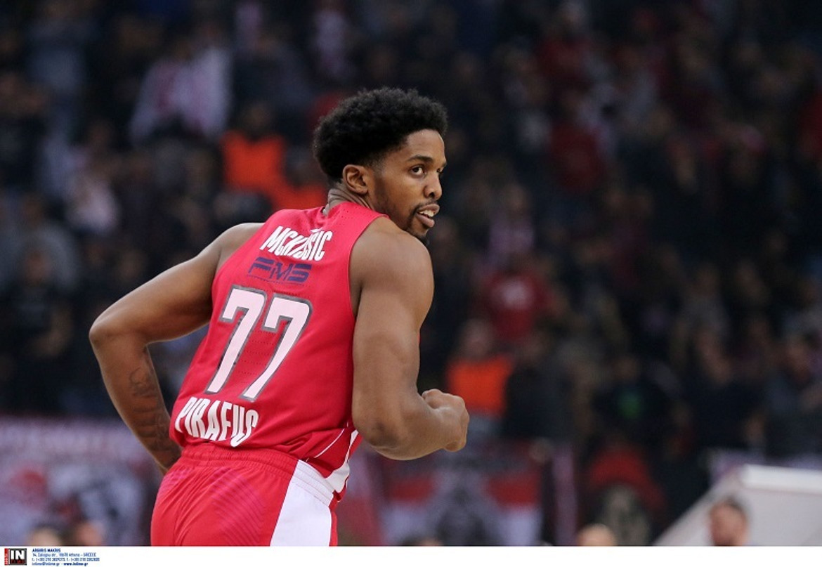 Η Shaq Attack του... ΜακΚίσικ με τρομερό κάρφωμα (video)