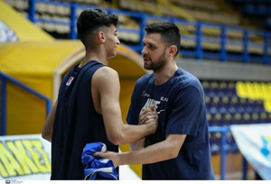 Εθνική: Η πρώτη συγκέντρωση στο Περιστέρι (gallery)