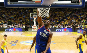 Μεγάλο &quot;διπλό&quot; της Εφές στο Τελ Αβίβ, 79-71 την Μακάμπι (video)