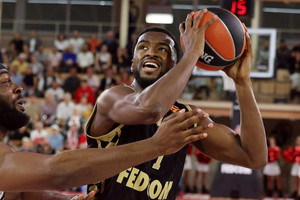 Εύκολα η Μονακό με Ντιαλό, 93-80 τη Μιλάνο (pics &amp; vids)