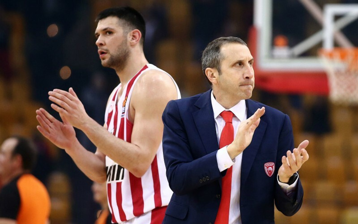 Μπλατ : &quot;Ο Κώστας παίζει υψηλού επιπέδου μπάσκετ&quot; (pics)