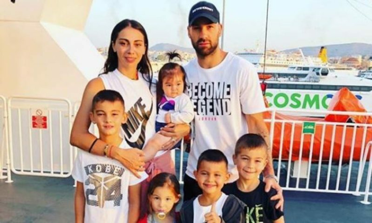 Σπανούλης: &quot;Βούτηξα στην πισίνα όταν έμαθα για το έκτο παιδί&quot;!