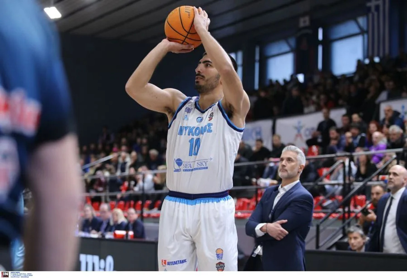 Κυρίαρχη η Μύκονος νίκησε και τα Τρίκαλα 96-61