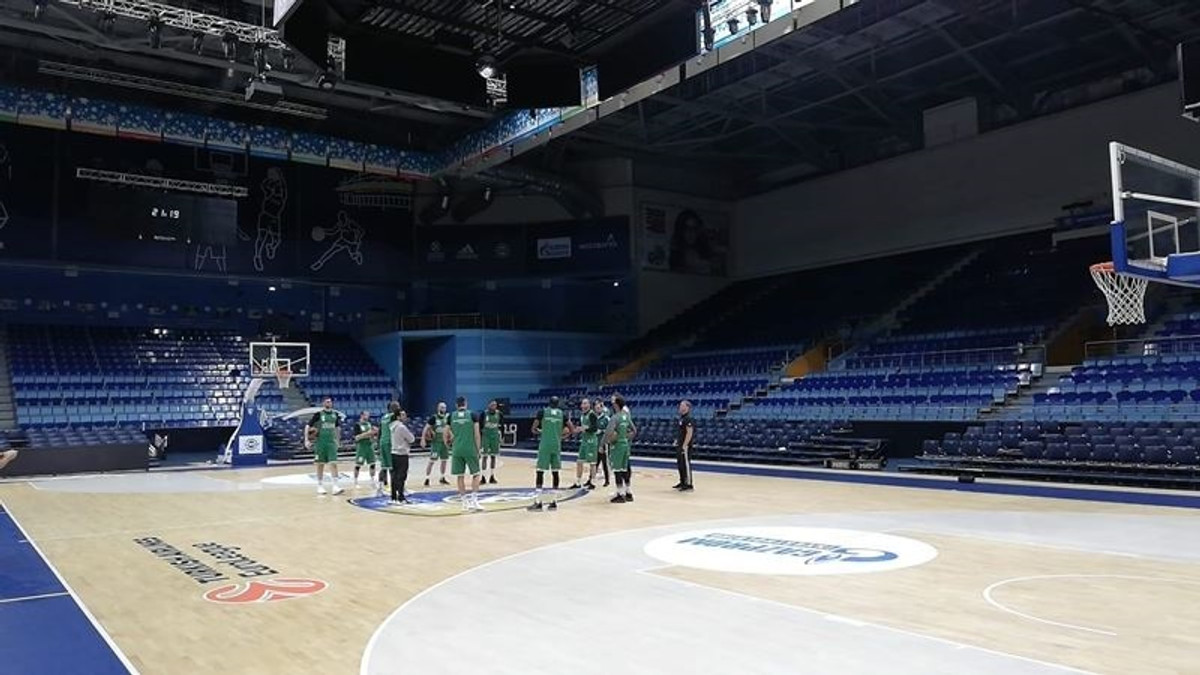 Ούτε στη Μόσχα προπονήθηκε ο Παπαπέτρου (pic)