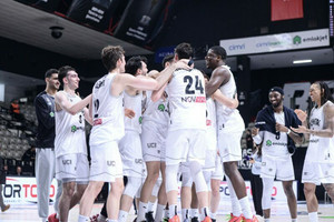 Μπεσίκτας-Σάμσουνσπορ 111-55: Με νταμπλ σκορ &quot;κλείδωσε&quot; την 3η θέση