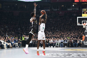 Με ρεσιτάλ Άρμονι Μπρουκς η Αρμάνι Μιλάνο 95-83 στην Κρεμόνα