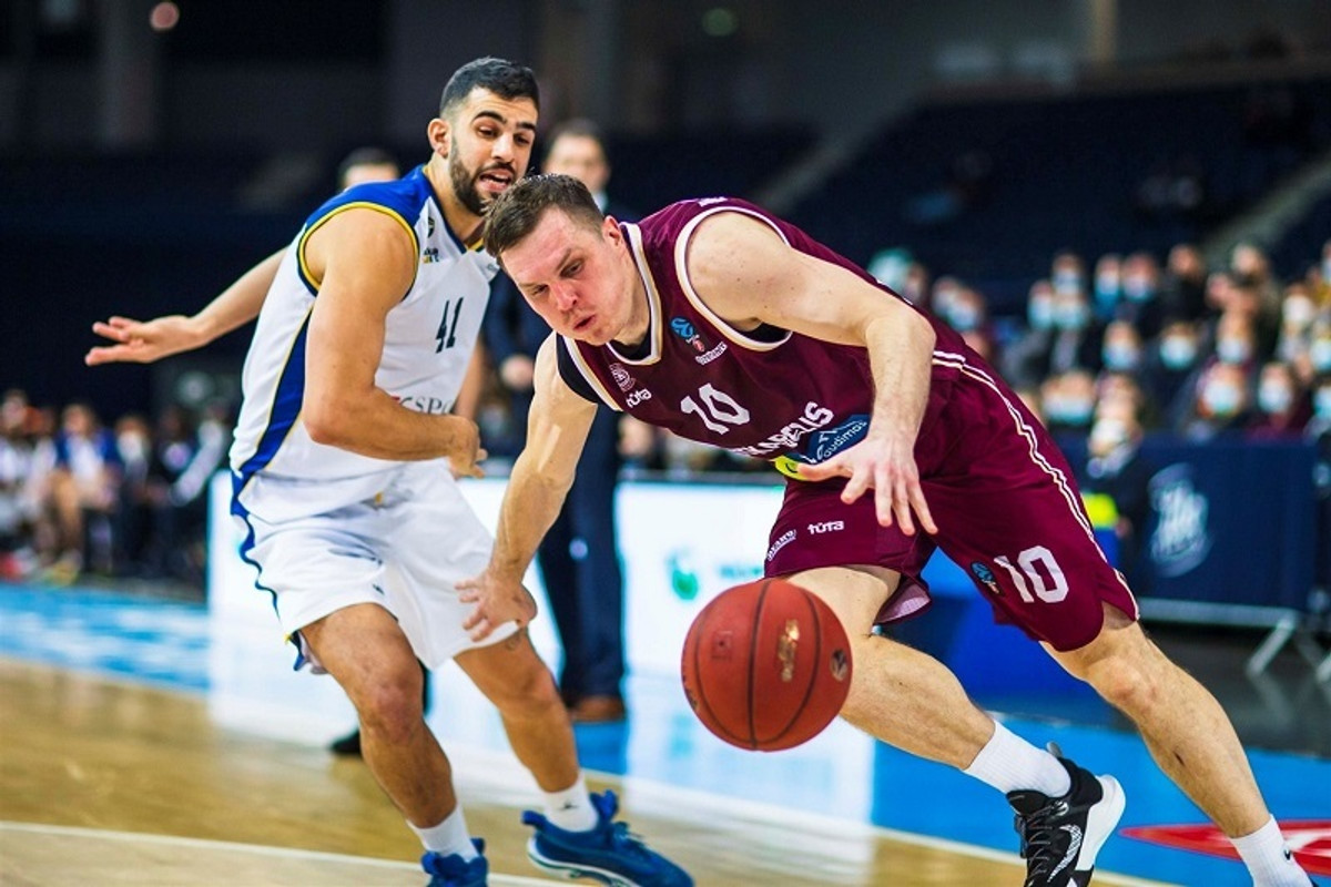 EuroCup: To τρίποντο του Λιπκεβίτσιους από το κέντρο στην κορυφή του Top-10 (vid)