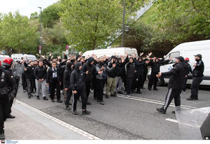 Μπιλμπάο-ΠΑΟΚ: Η &quot;ασπρόμαυρη&quot; εξέδρα (pics &amp; vids)