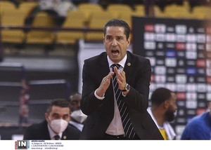Σφαιρόπουλος: &quot;Σπουδαίος παίκτης και χαρακτήρας ο Παπανικολάου&quot;!