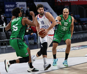 Χωρίς έξι η Εφές 84-74 την Νταρουσάφακα