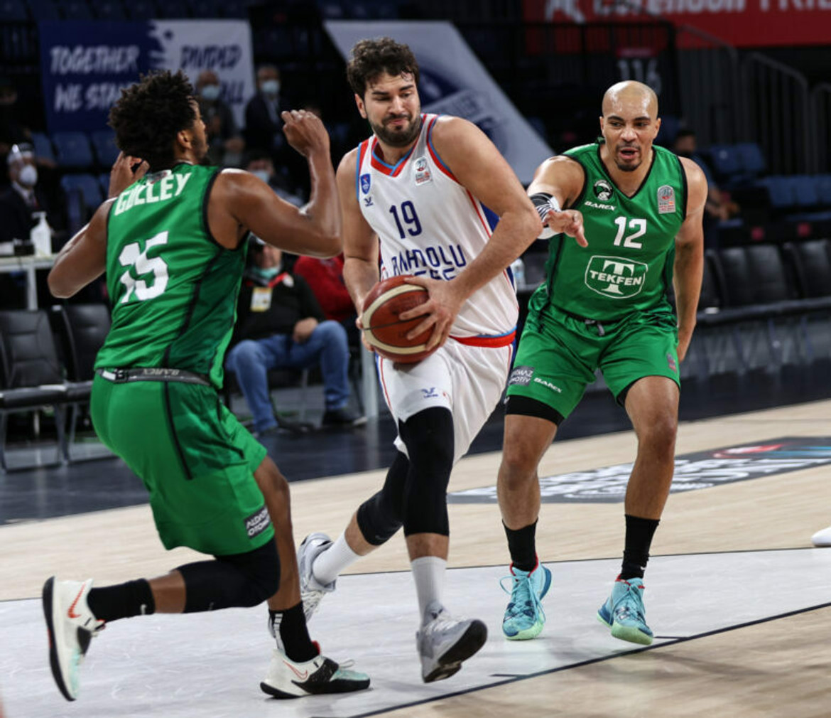 Χωρίς έξι η Εφές 84-74 την Νταρουσάφακα