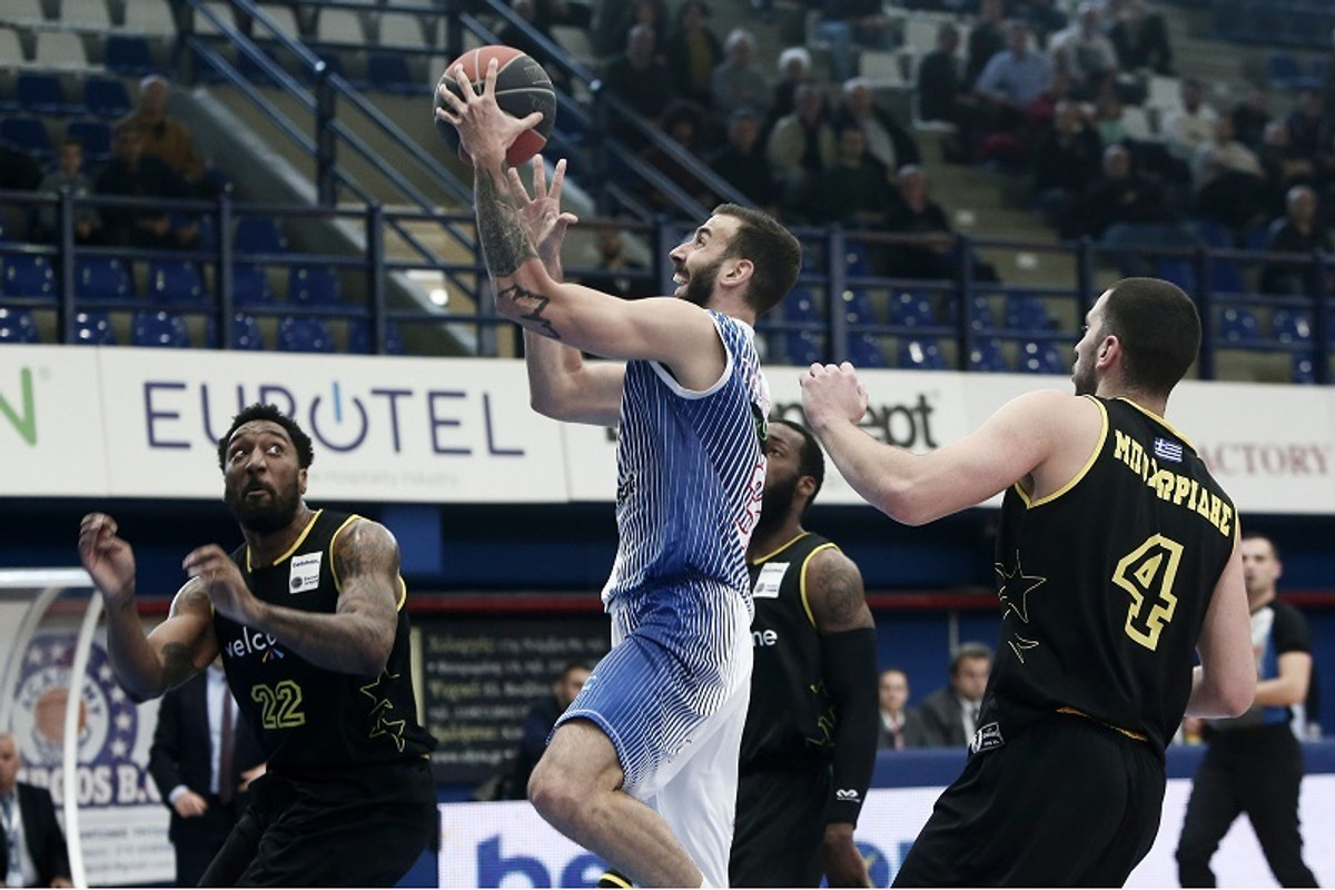 Πανηγυρικά στα playoffs ο Χολαργός 76-63 τον Άρη