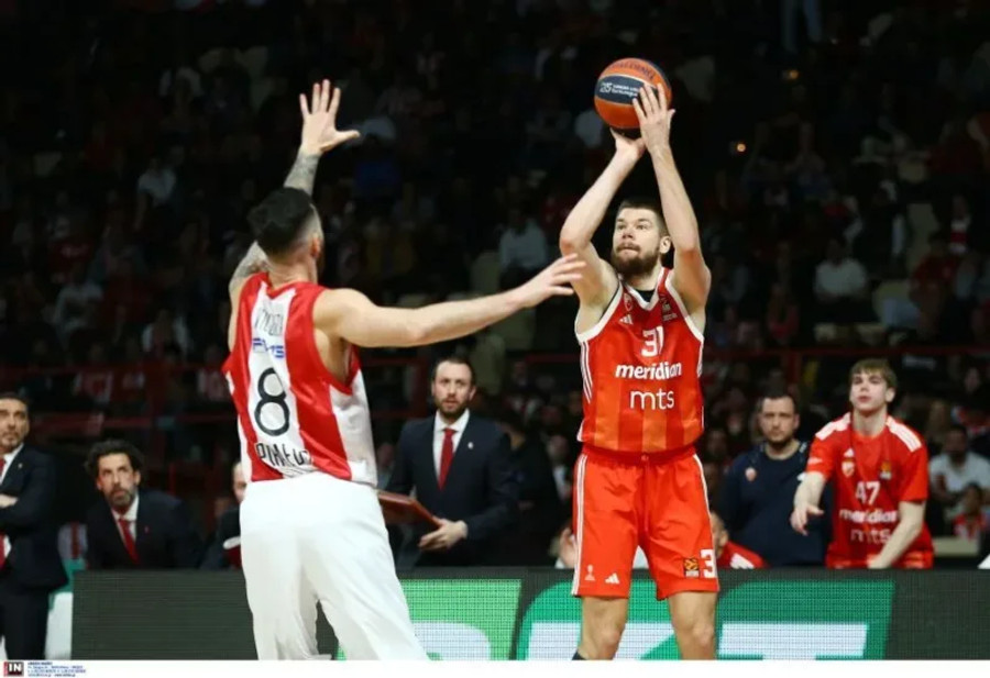 Σπουδαίο "διπλό" του Ερυθρού Αστέρα στο ΣΕΦ, 81-73 τον Ολυμπιακό