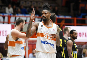 Φινάλε στην EKO Basket League με αποβολή ο Έλις