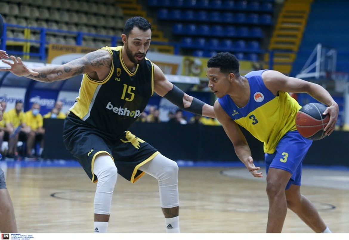 Με ανατροπή στο τέλος το Περιστέρι 73-67 την ΑΕΚ (gallery)