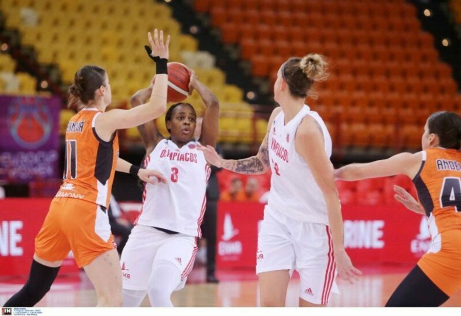 EuroCup Γυναικών: Άνετη νίκη και πρόκριση στους &quot;32&quot; ο Ολυμπιακός! (gallery)
