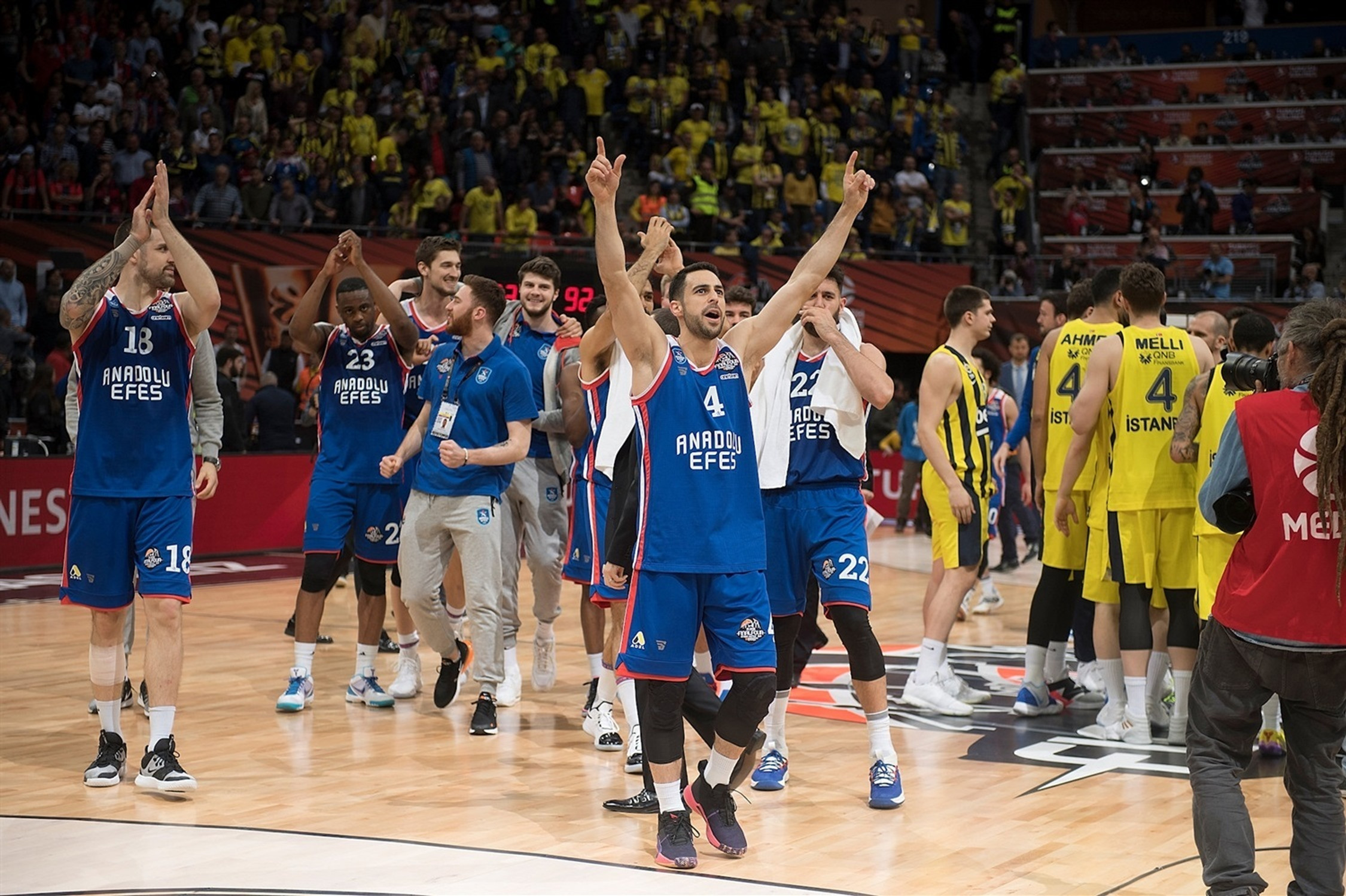Εφές: Η πρωτοπόρος της Euroleague επιστρέφει το 25% στους κατόχους διαρκείας!