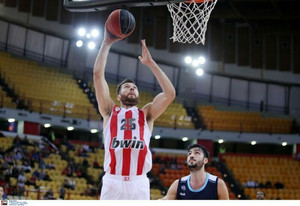 Με Πίτερς ο Ολυμπιακός 99-64 τον Κολοσσό Ρόδου (gallery)
