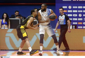 Ιστορική νίκη του Χολαργού 88-72 την ΑΕΚ! (pics)