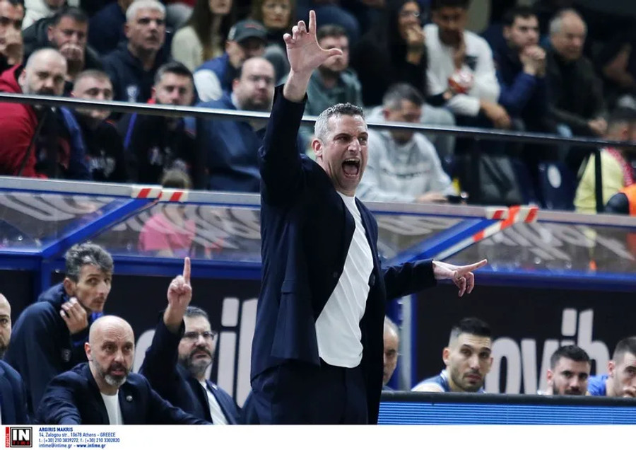 Παπανικολόπουλος: "Ήμασταν πολύ κακοί στην άμυνα ένας εναντίον ενός" (vid)
