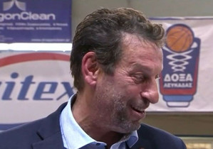 Απίθανος Καλαμπάκος: &quot;Καλό καλοκαίρι, σαγιονάρα και καπέλο τώρα&quot;! (vid)