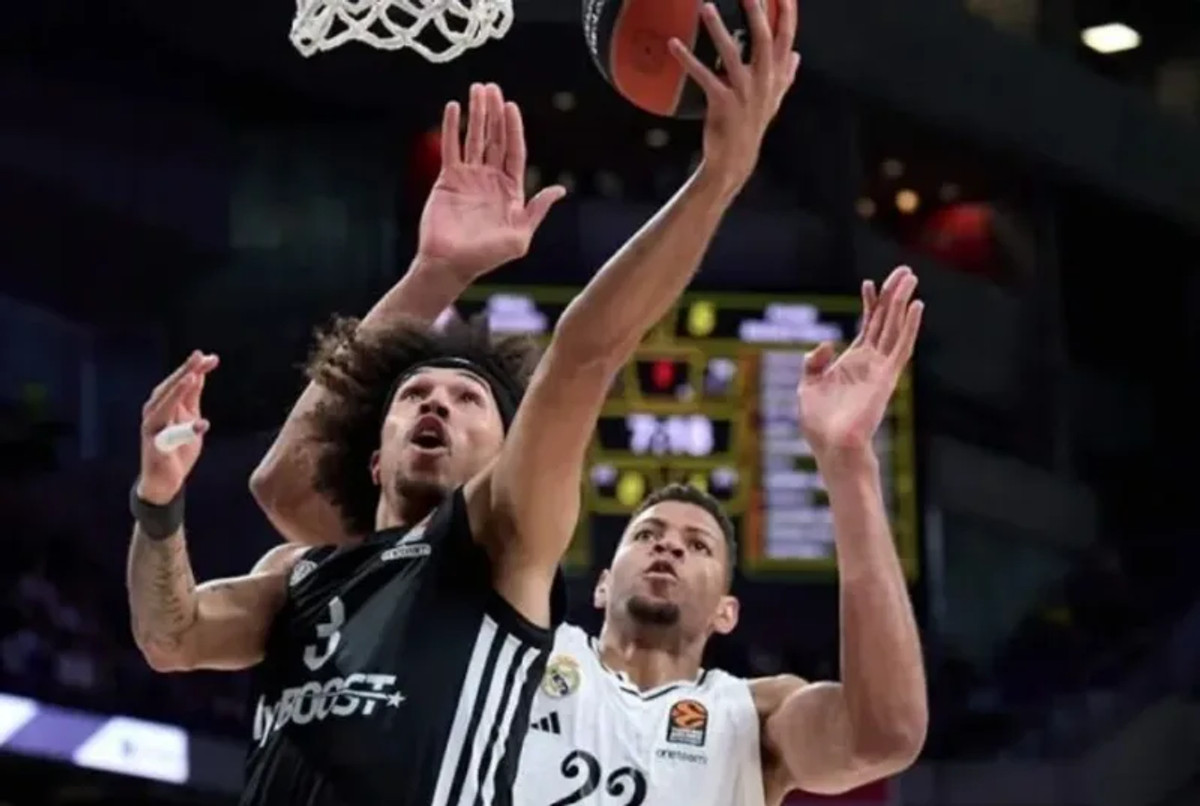 Στα playoffs η Παρί που &quot;άλωσε&quot; τη Μαδρίτη, 81-73 τη Ρεάλ