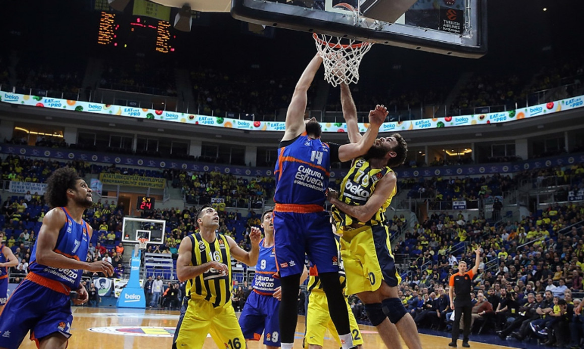 Τα κατορθώματα του MVP, Μπόγιαν Ντούμπλιεβιτς (vid)