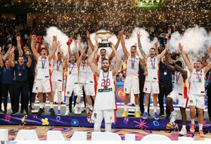 EuroBasket 2022: Οι απονομές έπειτα από τον τελικό (vids)
