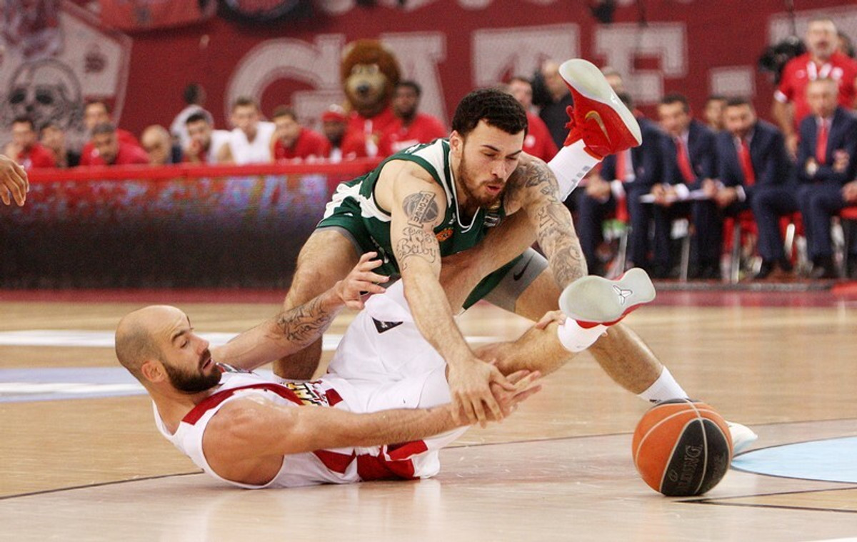 Τζέιμς: Έτοιμος να ξεπεράσει τον Σπανούλη (pic)