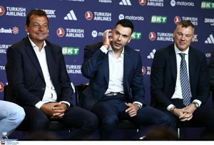 Η πλάκα του Σάρας στον Αταμάν κι η παραίνεση να αφήσει τον Σλούκα... εκτός 12άδας! (vid)