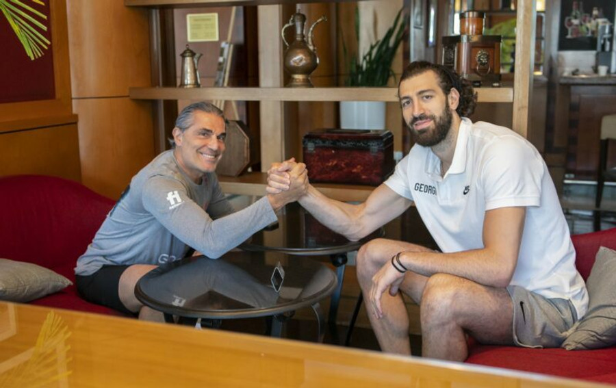 Βίρτους Μπολόνια: Κρατάει Σενγκέλια, συμφώνησε με Τζέιλεν Ρέινολντς (pic)