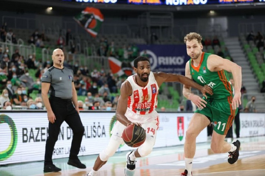 Ο Ερυθρός Αστέρας 83-82 την Τσεντεβίτα-Ολίμπια πριν από τον Ολυμπιακό