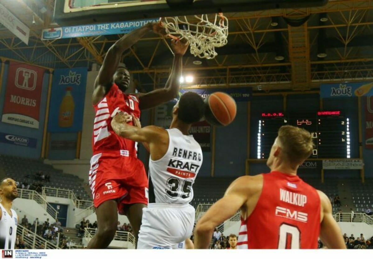 Έτσι πέρασε από το PAOK Sports Arena και έκανε το 2-0 ο Ολυμπιακός (vid)