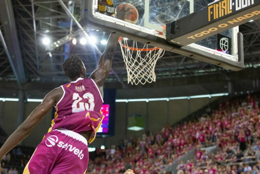 Στη Liga Endesa μετά από 20 χρόνια η Γέιδα, 85-70 την Εστουδιάντες (pic &amp; vid)