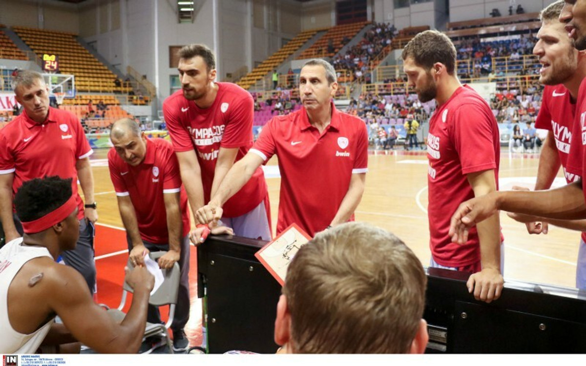 Μπλατ: &quot;Παίξαμε καλύτερη άμυνα, να μειώσουμε τα λάθη μας&quot;