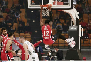 Με &quot;τριπλό&quot; Ολυμπιακό το Top-10 της EuroLeague! (vid)