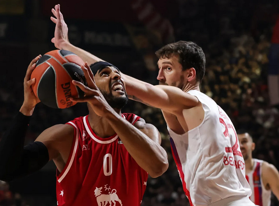 Ο Μπράντον Ντέιβις MVP στη 14η αγωνιστική της EuroLeague (video)