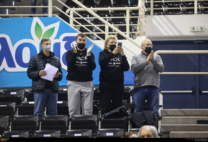 Στην Πυλαία η οικογένεια του ΝτιΛέο (pics)
