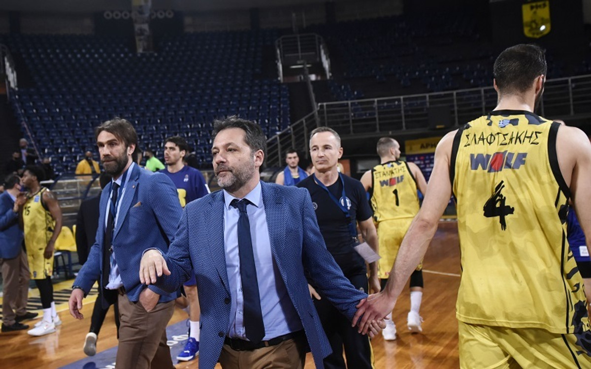 Σερέλης: Εύχομαι στον Άρη να επιστρέψει εκεί που ανήκει