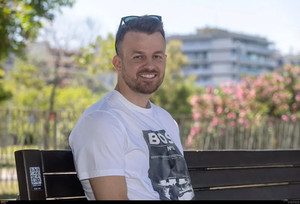 Συνέντευξη του Νίκου Παπαρέγκα και αφίσα του Ηρακλή στο ΑllStar Basket Ιουνίου
