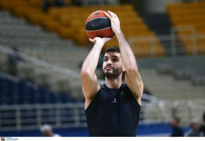 Παναθηναϊκός: Χωρίς Μαντζούκα στο Περιστέρι, προπονήθηκαν Πονίτκα-Γουόλτερς