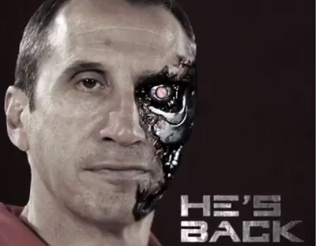 Ο εξολοθρευτής Ντέιβιντ Μπλατ... is back! (video)